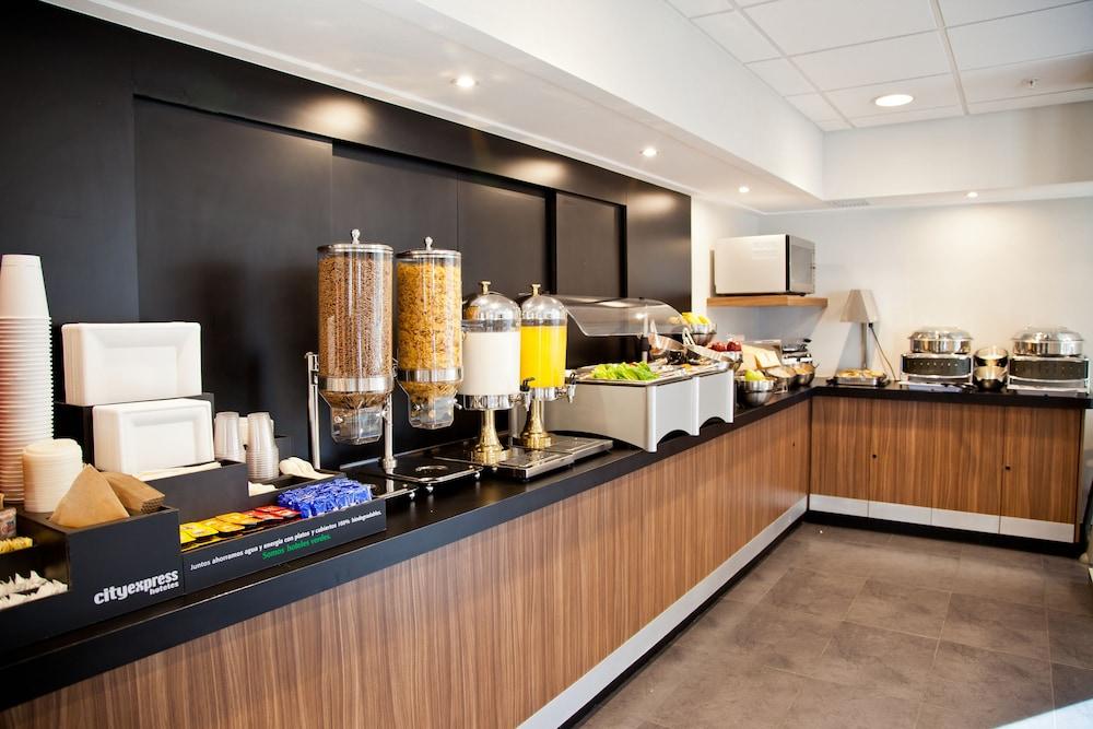 City Express By Marriott Ciudad Victoria Luaran gambar